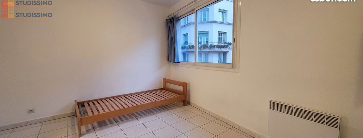Studio 18m² Nîmes - DPE D - Photo 1