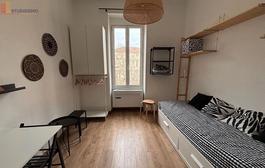Studio meublé 17m² Nîmes centre - Meublé, 2e étage - Photo 16