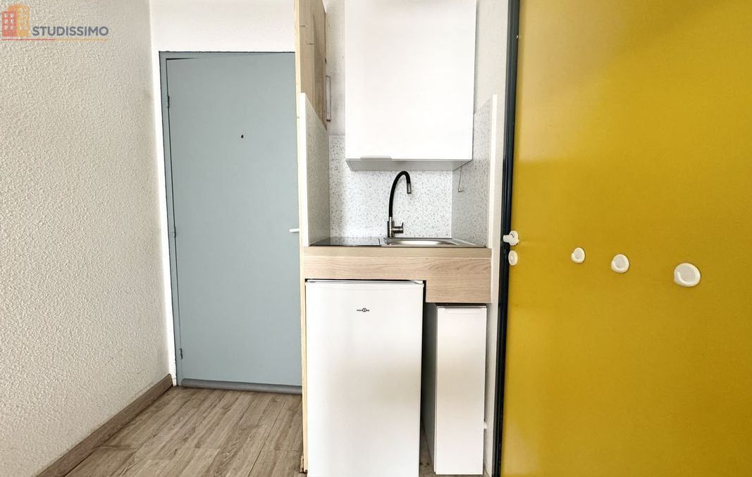Studio meublé 18m² Nîmes 30900 - Meublé, DPE C - Photo 10