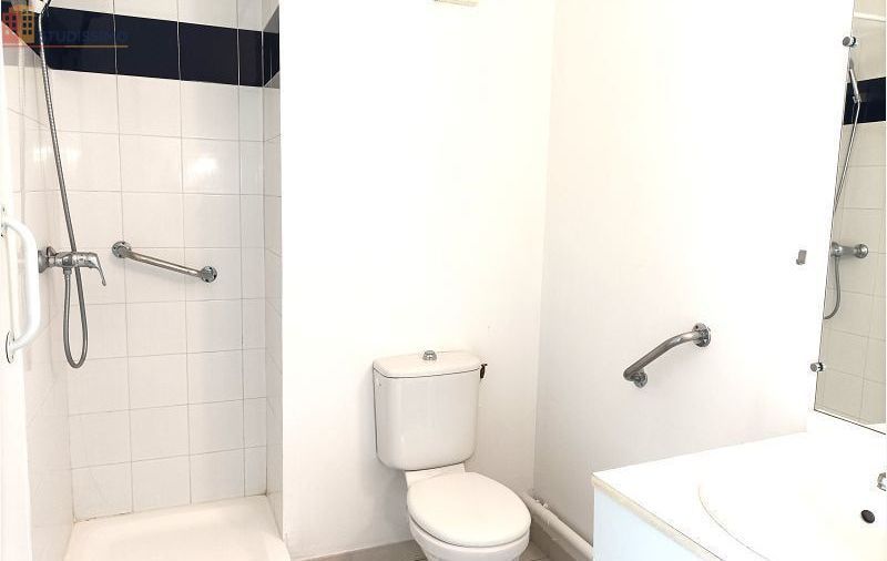Studio 26m² Alès 30100 - Photo 4