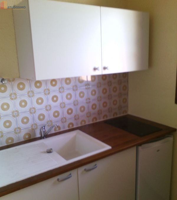 Studio 27m² Nîmes 30900 - Rénové, terrasse - Photo 2