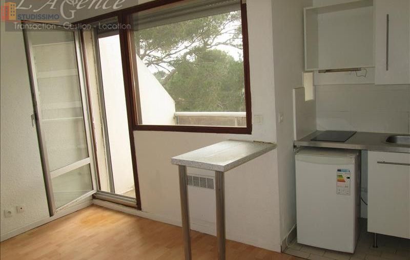 Studio 21m² Nîmes 30900 - Dernier étage, lumineux - Photo 2
