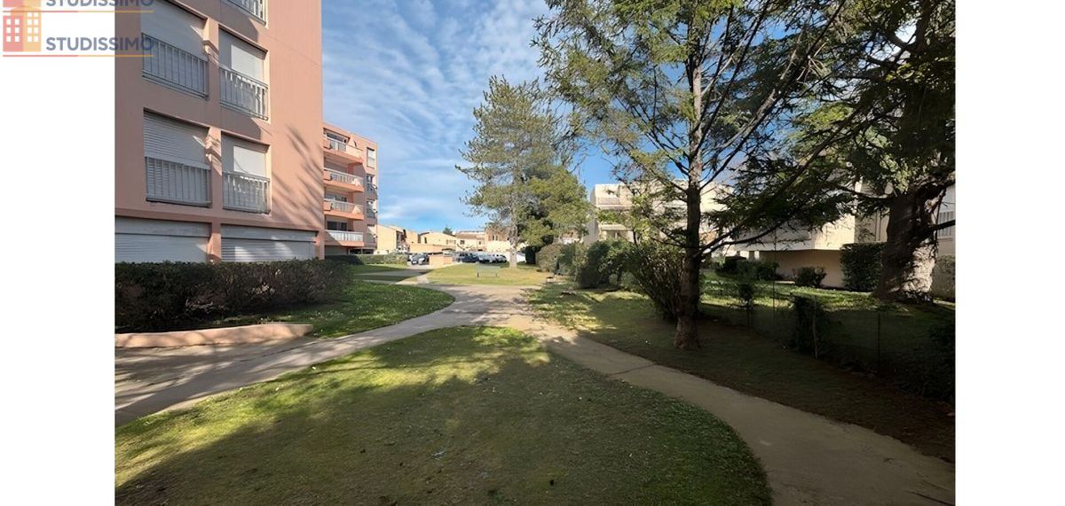 Studio meublé 14m² Nîmes centre - Meublé, DPE C - Photo 1