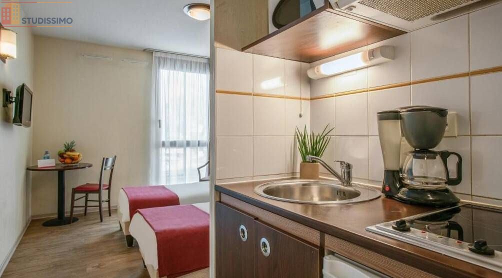 Studio meublé 19m² Nîmes 30900 - Meublé, fonctionnel - Photo 4