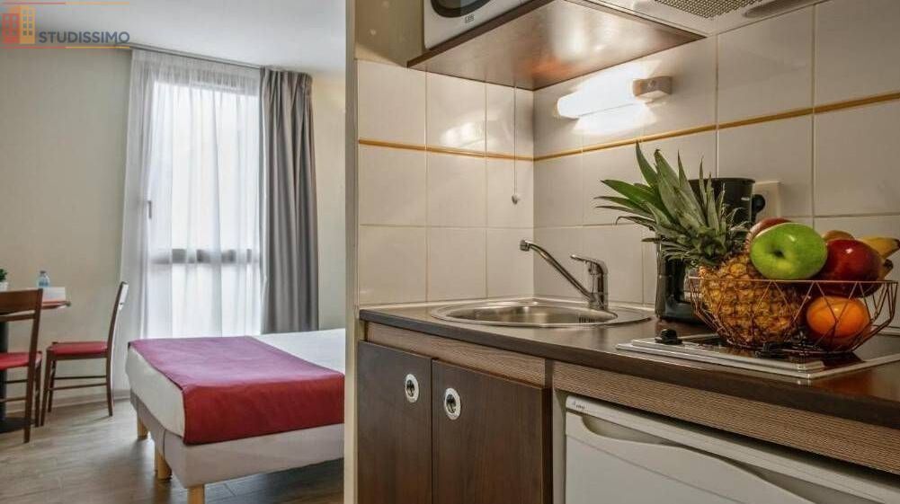 Studio meublé 19m² Nîmes 30900 - Meublé, fonctionnel - Photo 1