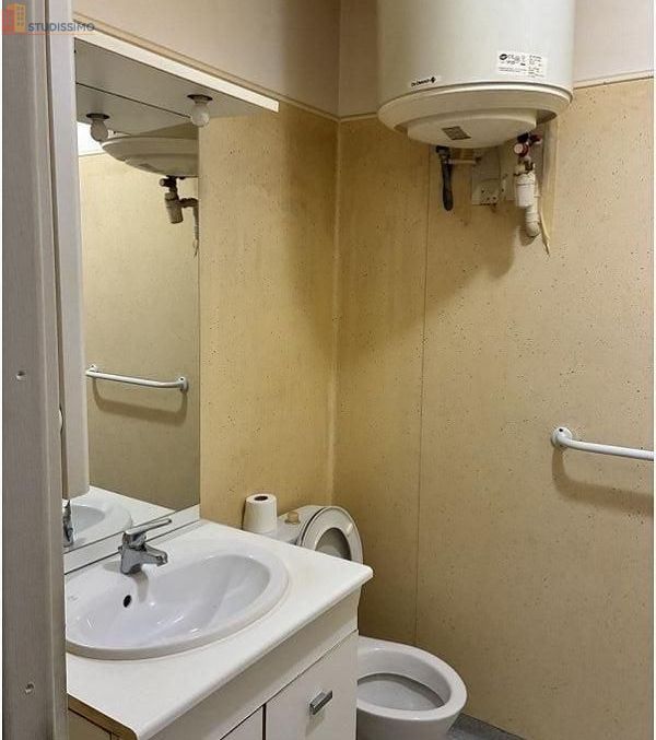 Studio meublé 20m² Alès 30100 - Meublé, 2e étage - Photo 2