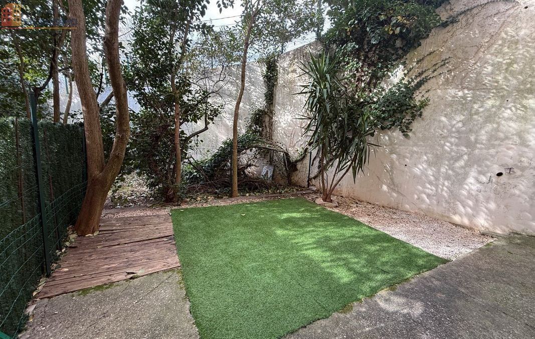 Studio 20m² Nîmes 30000 - Jardin, parking - Photo 3