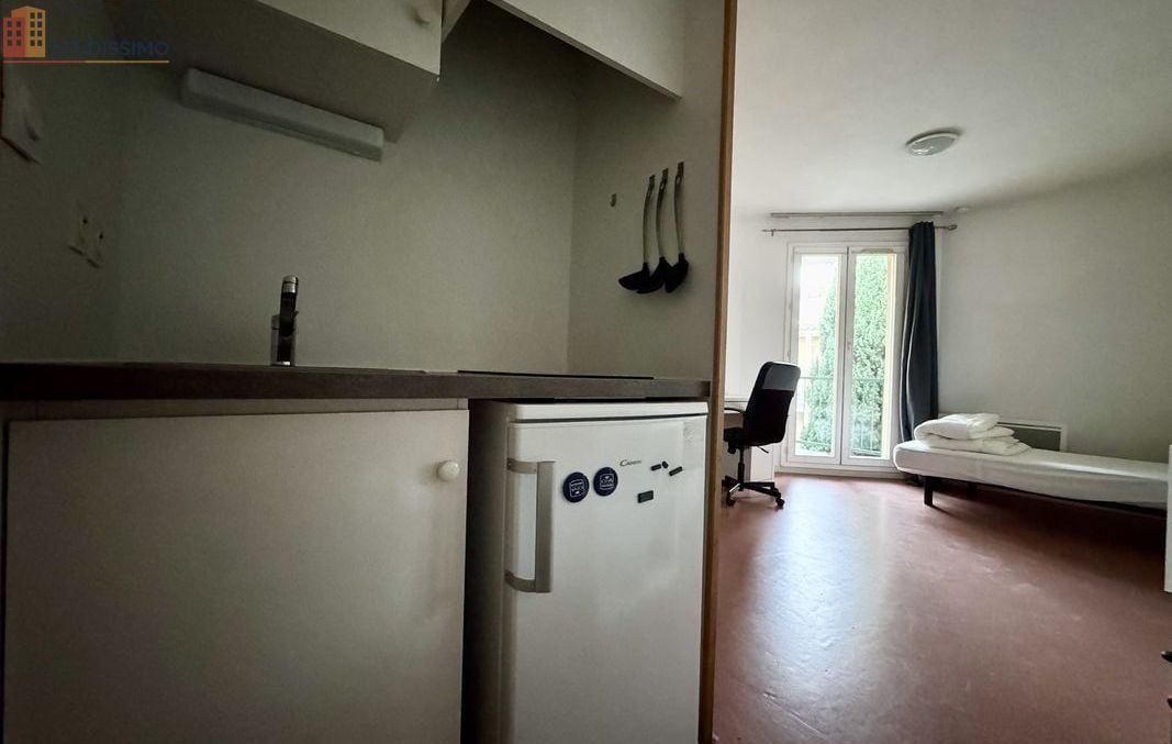 Studio meublé 16m² Nîmes 30900 - Meublé, DPE D - Photo 1