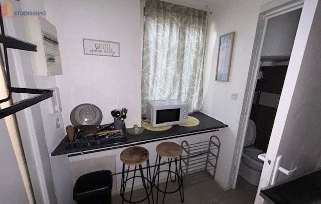 Studio meublé 14m² Nîmes centre - Meublé, quartier Richelieu - Photo 17