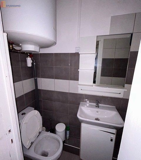 Studio meublé 14m² Nîmes centre - Meublé, quartier Richelieu - Photo 3