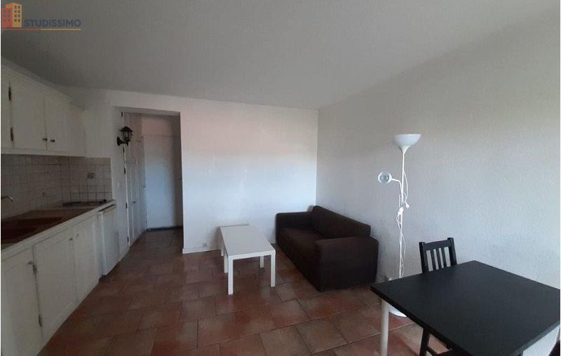 Studio 26m² Alès - Meublé, DPE C - Photo 1