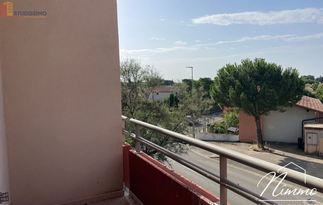 Studio meublé 29m² Nîmes 30900 - Meublé, 1er étage - Photo 1