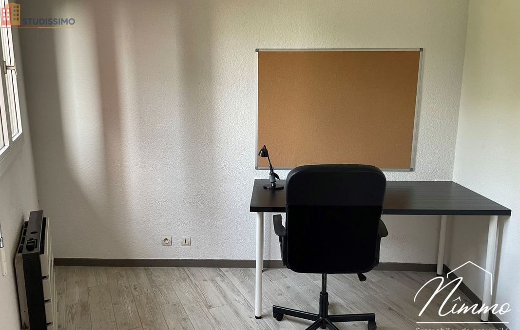 Studio meublé 29m² Nîmes 30900 - Meublé, 1er étage - Photo 2