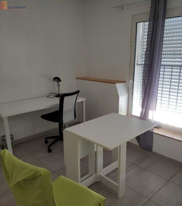 Studio 22m² Nîmes 30900 - Photo 1