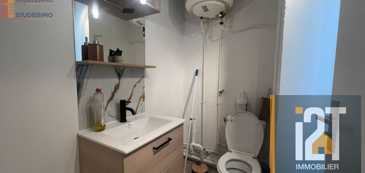 Studio meublé 18m² Nîmes centre - Dernier étage, lumineux - Photo 6