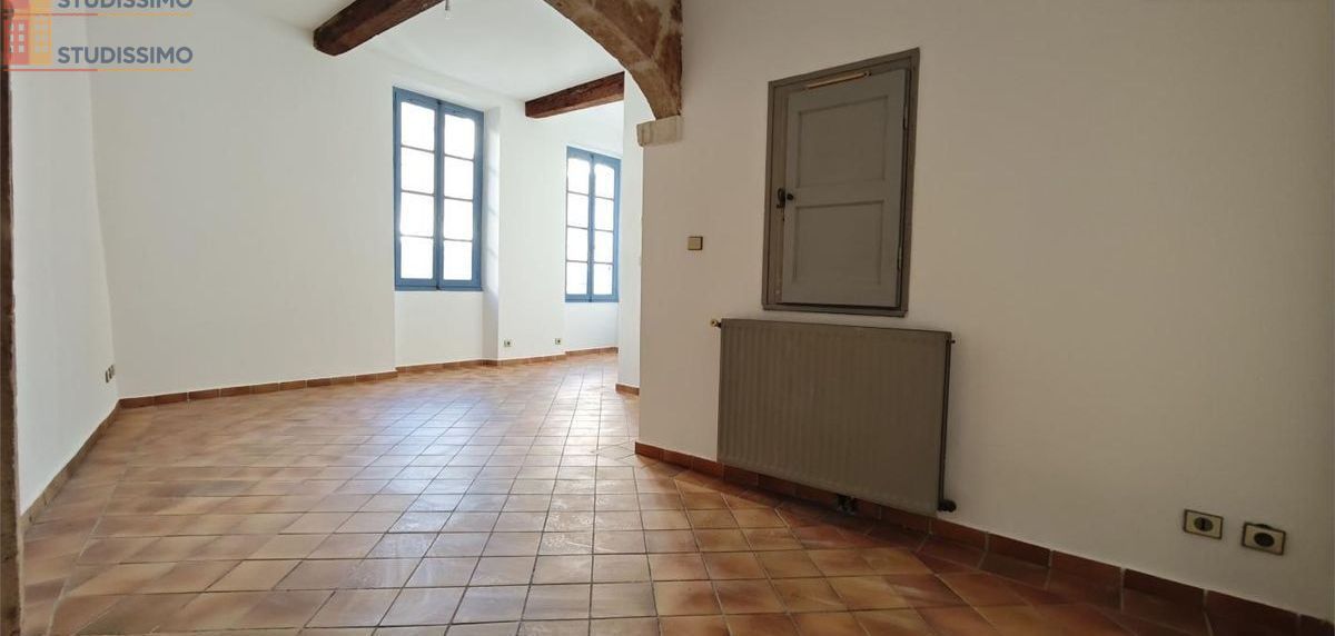 Studio 41m² Nîmes centre-ville - Photo 2