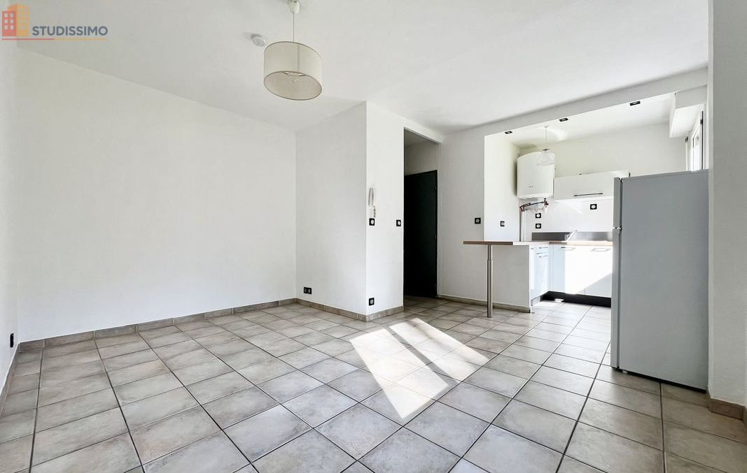 Studio 26m² Nîmes 30900 - Photo 5