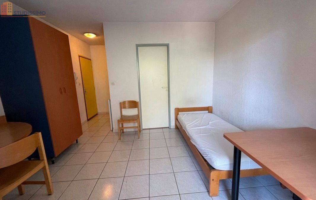 Studio 16m² Nîmes centre - lumineux - Photo 6