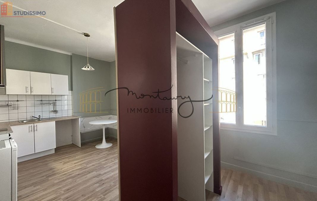 Studio 25m² Nîmes centre - 1er étage, lumineux - Photo 9