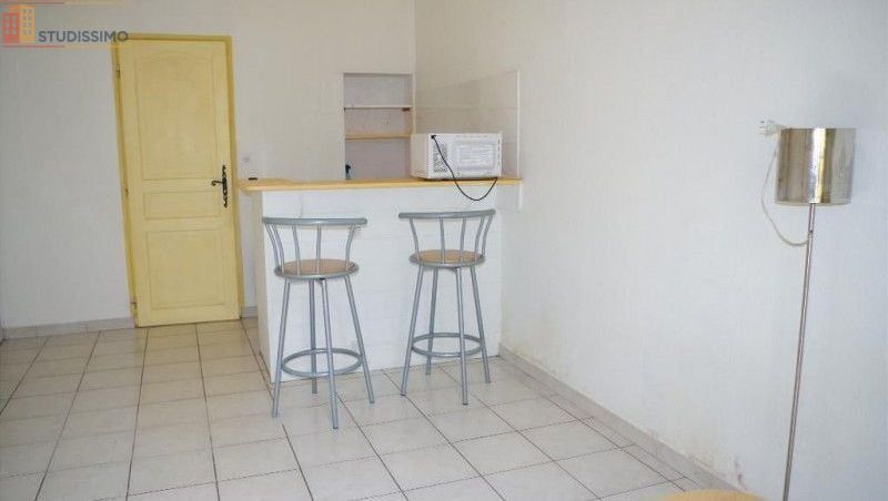 Studio 22m² Nîmes - Sans caractéristique - Photo 3