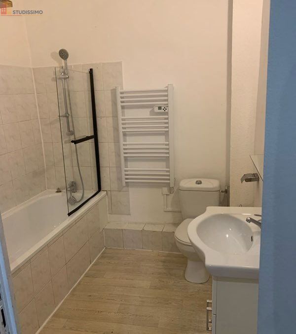 Studio meublé 30m² Alès 30100 - Meublé, lumineux - Photo 1