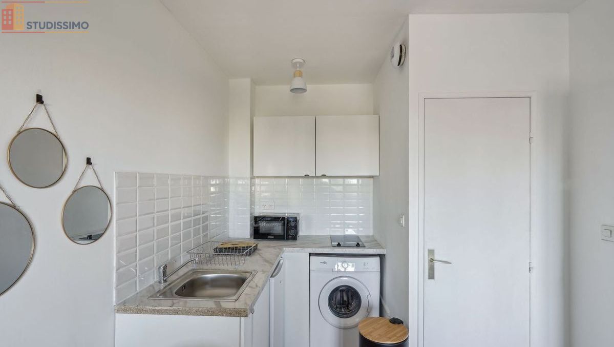 Studio meublé 17m² Nîmes 30900 - Lumineux, 4e étage - Photo 13