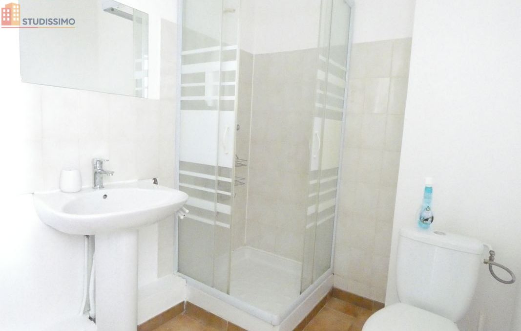 Studio meublé 24m² Alès 30100 - Meublé, 4e étage - Photo 7