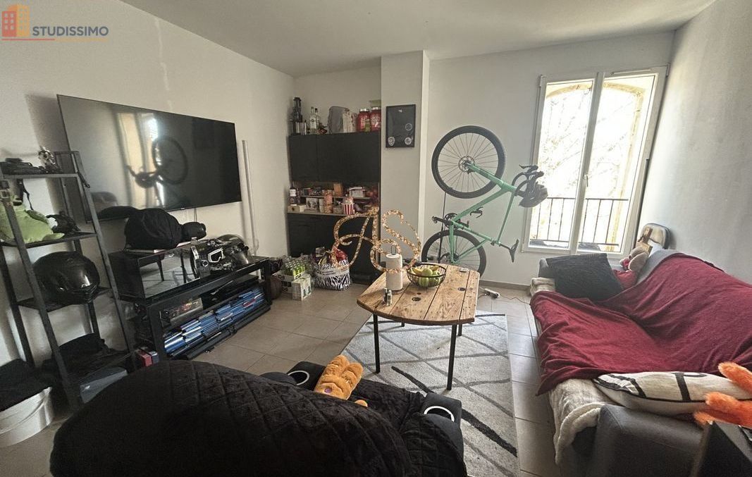 Studio 37m² Saint-Gilles 30800 - Lumineux, DPE B - Photo 10