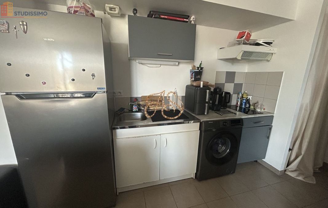 Studio 37m² Saint-Gilles 30800 - Lumineux, DPE B - Photo 4