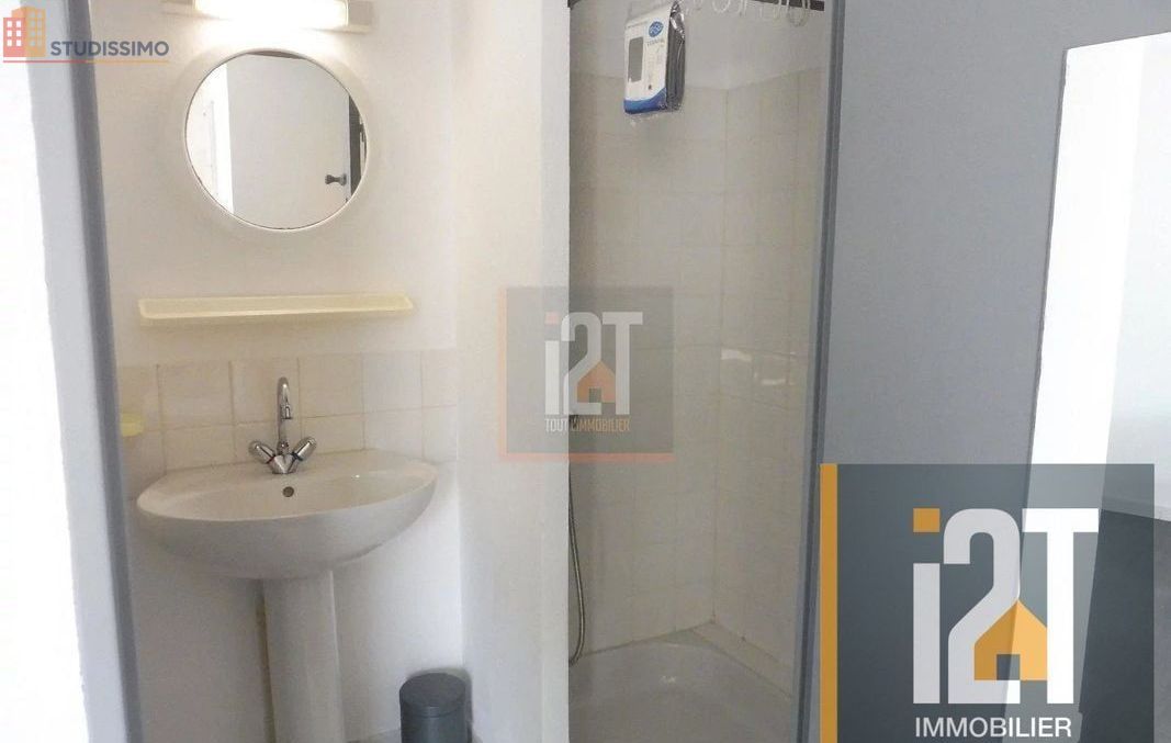 Studio meublé 21m² Nîmes 30000 - Lumineux, 2e étage - Photo 4
