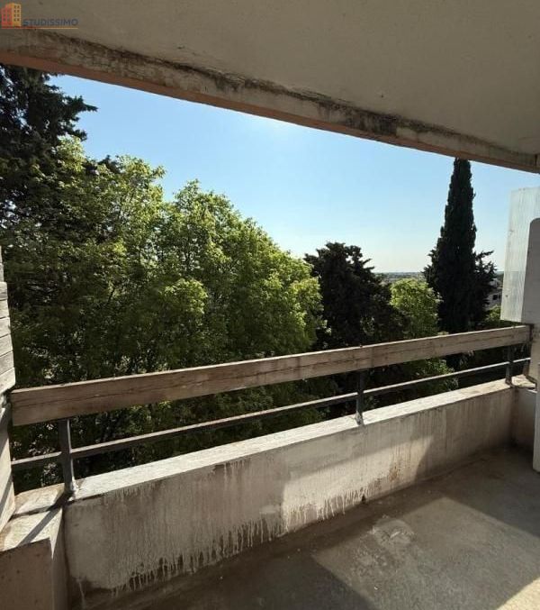 Studio 23m² Nîmes - 1 pièce - Photo 0
