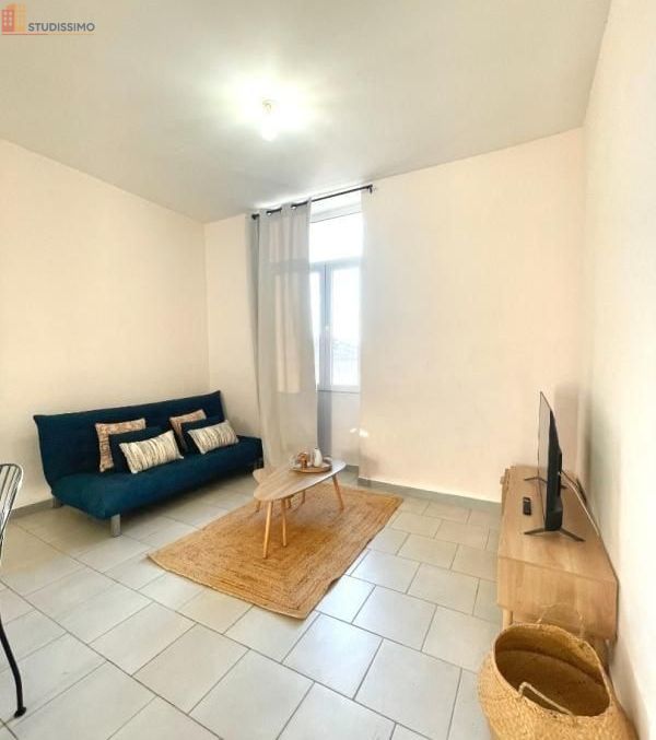 Studio meublé 11m² Nîmes 30900 - Meublé, DPE A - Photo 9