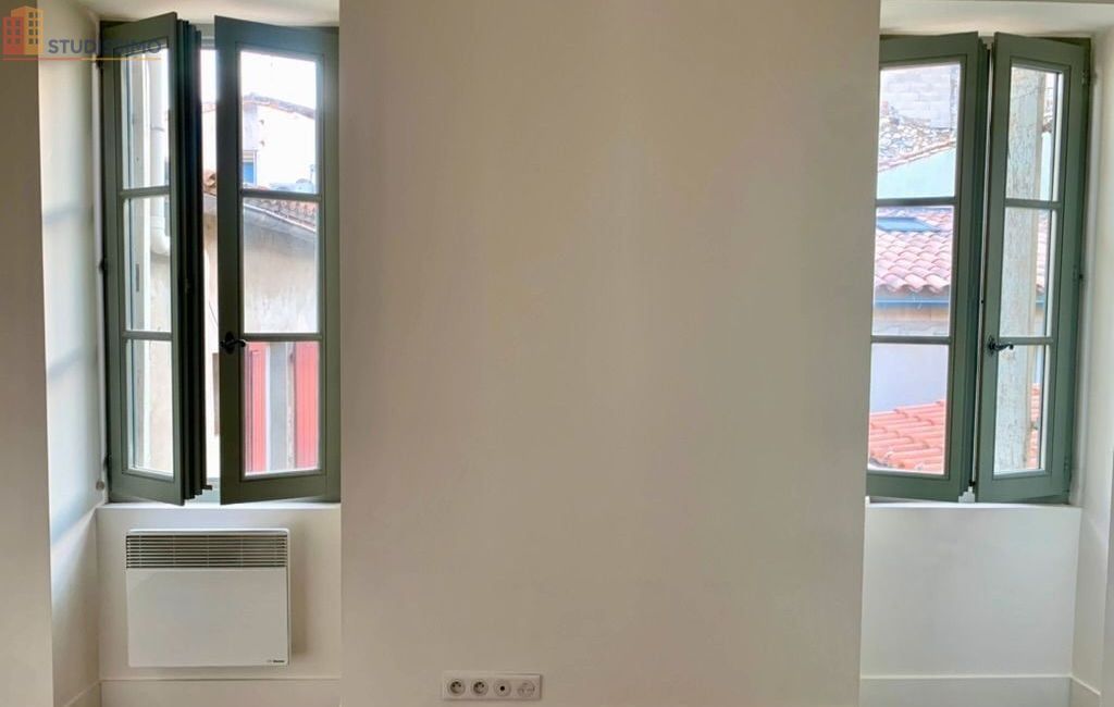 Studio 13m² Nîmes centre - Calme, entièrement rénové - Photo 2