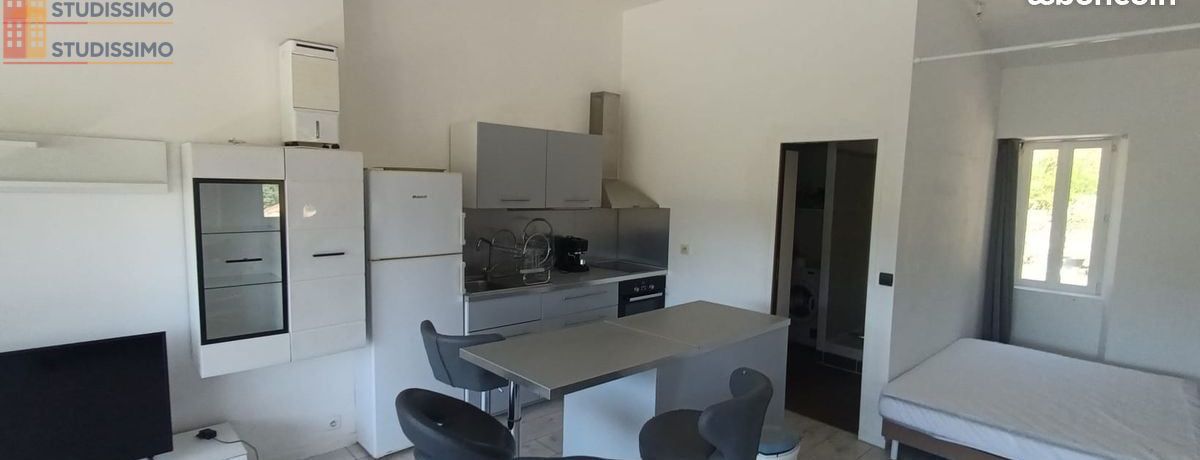 Studio meublé 40m² Avèze 30120 - Terrasse, lumineux - Photo 2