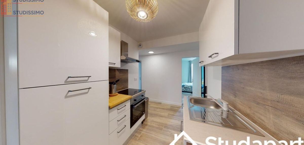 Studio meublé 10m² Nîmes centre - Meublé, DPE C - Photo 7