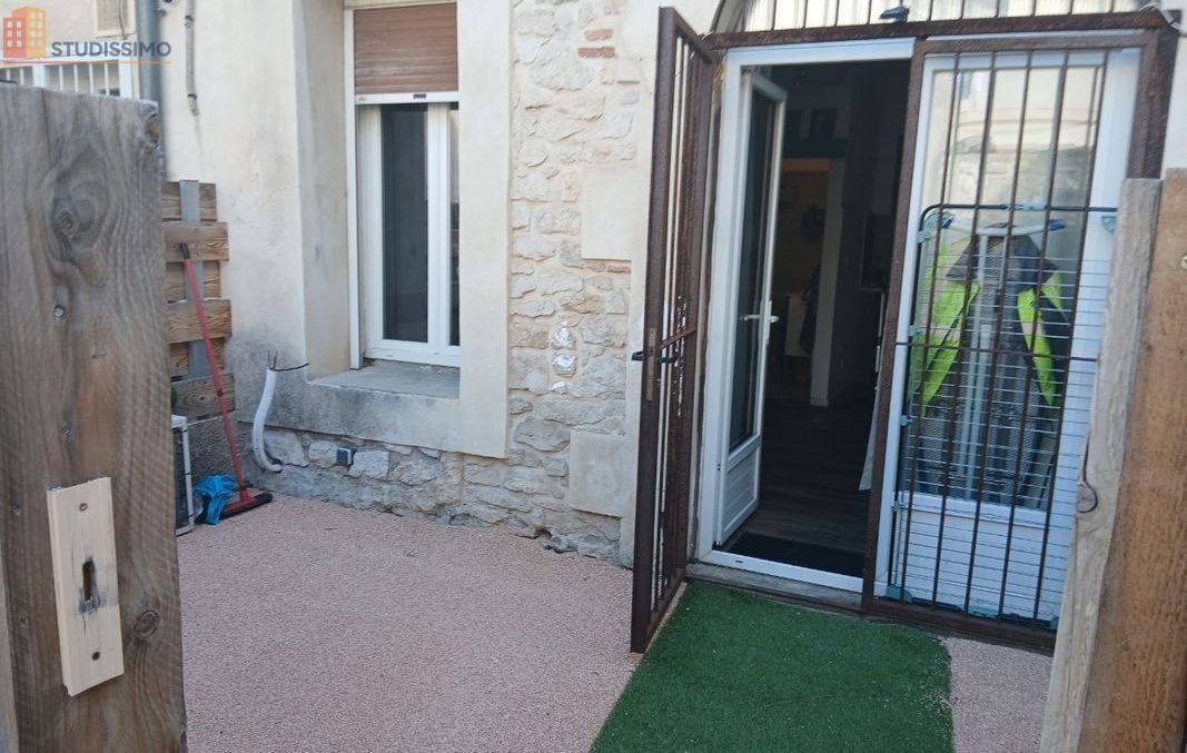 Studio meublé 21m² Nîmes 30900 - Proche tram, lumineux - Photo 2