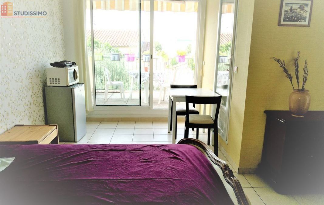 Studio 18m² Nîmes 30900 - Meublé, DPE C - Photo 2