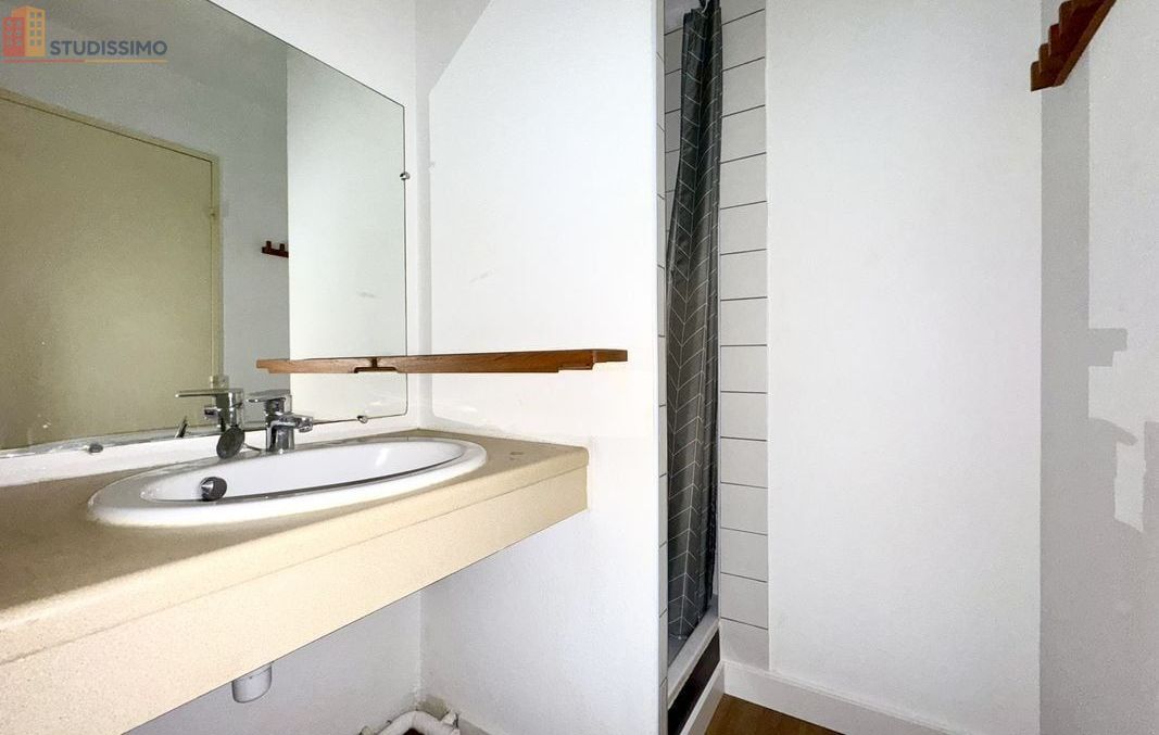 Studio 19m² Nîmes 30900 - Lumineux, DPE C - Photo 1