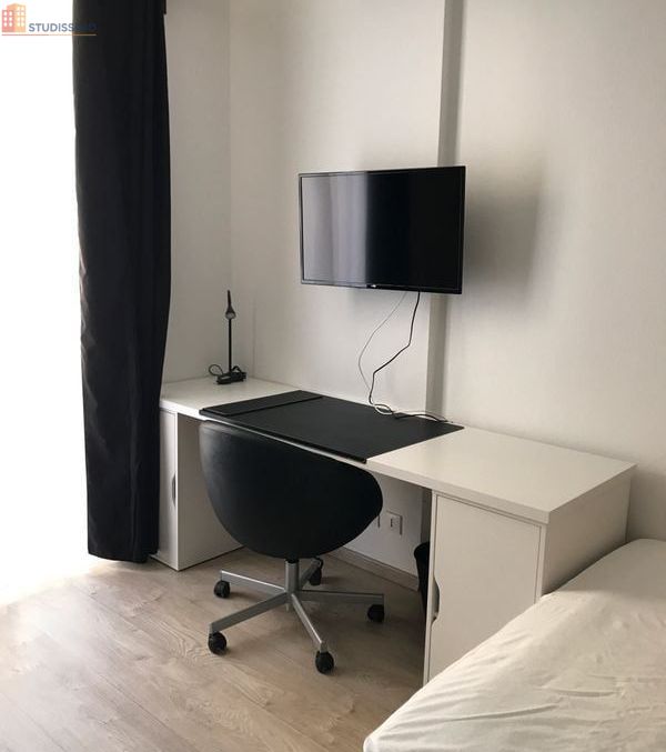 Studio meublé 26m² Nîmes centre-ville - Calme, lumineux - Photo 1