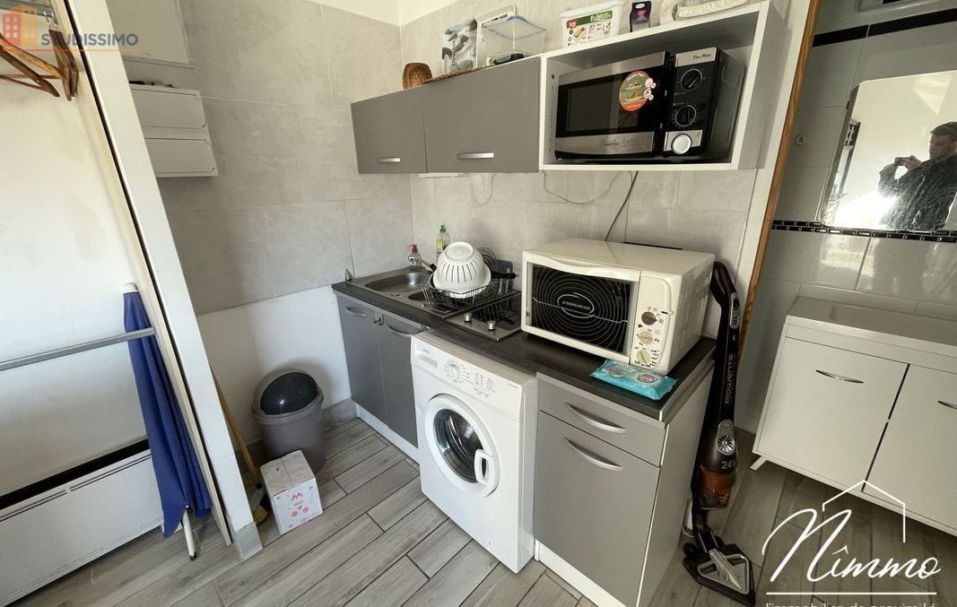 Studio meublé 22m² Nîmes centre - Meublé, 2e étage - Photo 15