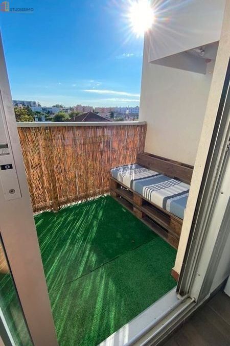 Studio meublé 30m² Nîmes 30000 - Meublé, 3e étage - Photo 1