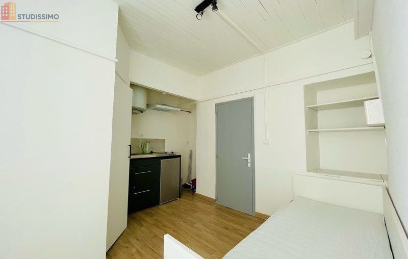 Studio meublé 11m² Nîmes centre - Idéal étudiant - Photo 4
