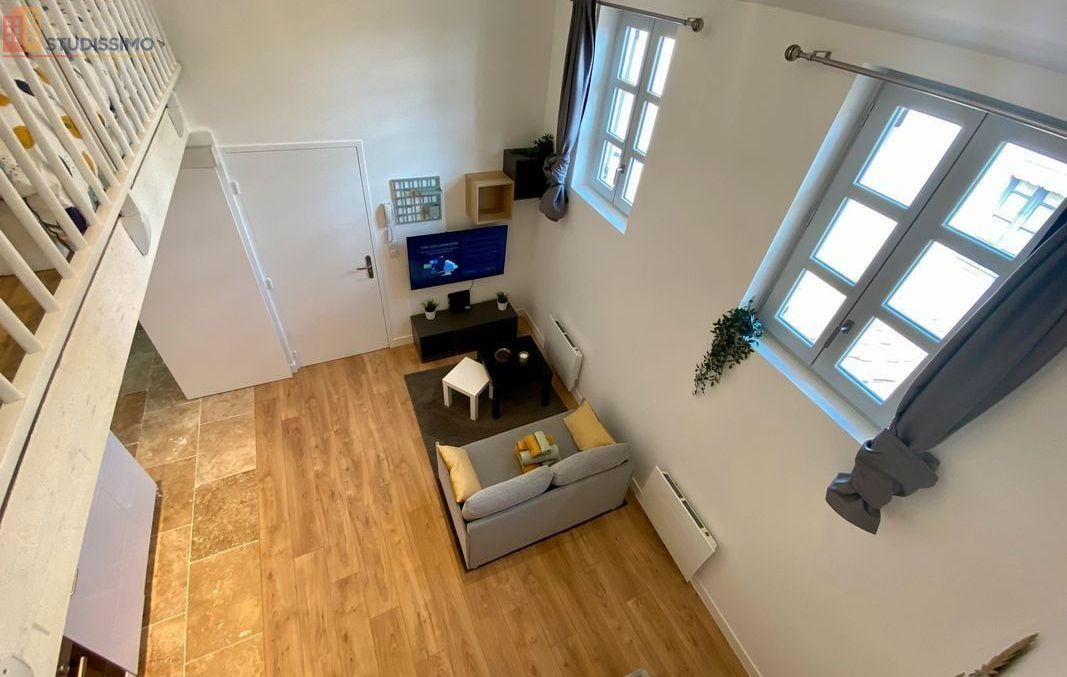Studio meublé 31m² Nîmes centre - Dernier étage, calme - Photo 3