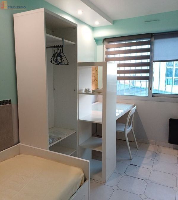 Studio meublé 14m² Nîmes 30900 - Proche hôpital Carémeau - Photo 1