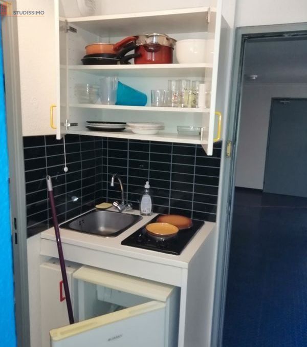 Studio meublé 19m² Nîmes centre - Proche hôpital, IUT - Photo 3