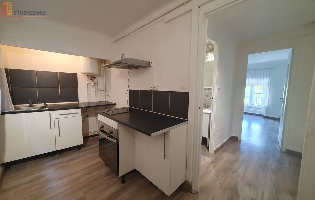 Studio 28m² Pont-Saint-Esprit - DPE D - Photo 2