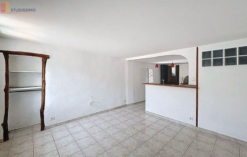Studio à Alzon