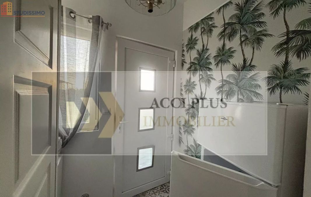 Studio meublé 26m² Nîmes centre - Meublé, DPE C - Photo 10