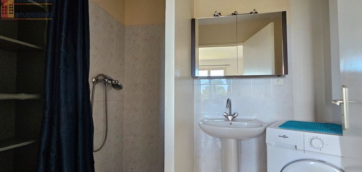 Studio meublé 26m² Uzès - Parking privé, meublé - Photo 1
