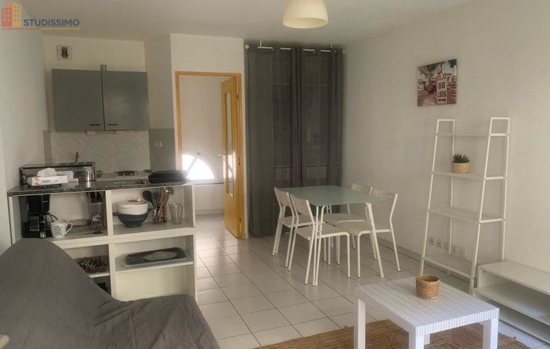 Studio meublé 25m² Nîmes centre - Étudiant, lumineux - Photo 5